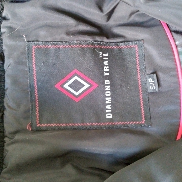 Diamond Trail black down puffer winter coat - Picture 7 of 13